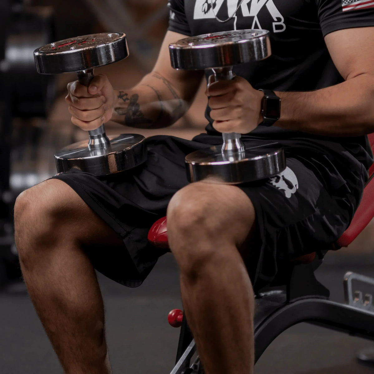 Bermuda Masc. Tecido Fino e Leve - Dark